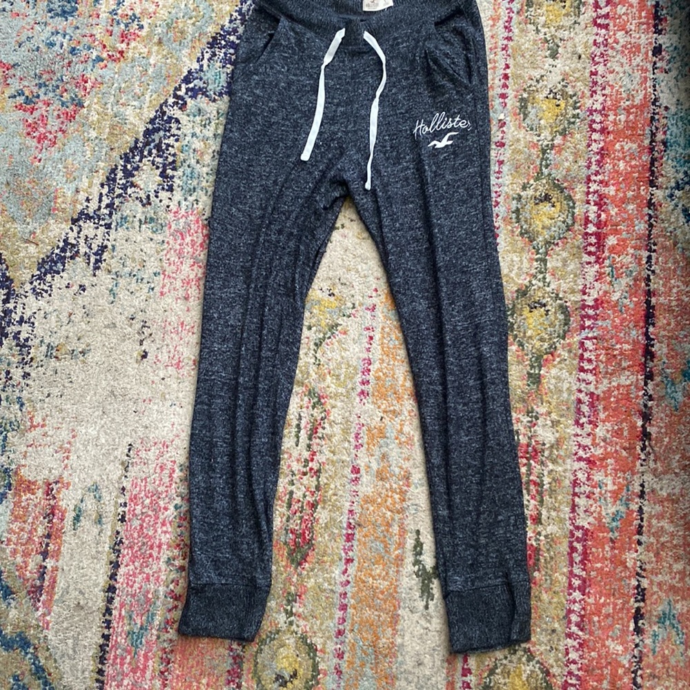 Hollister Pants
